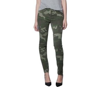 Zara Trafaluc Skinny Camo Jeans